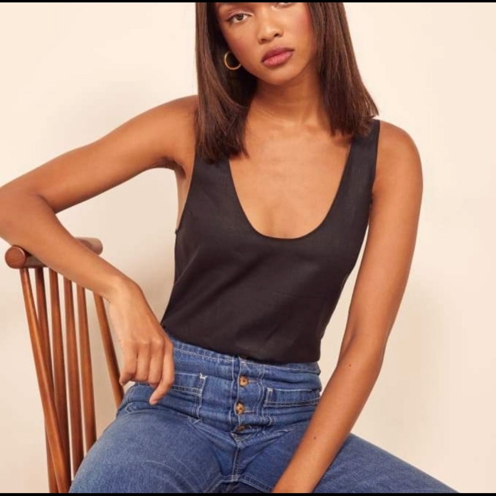 Reformation black linen tank, size S